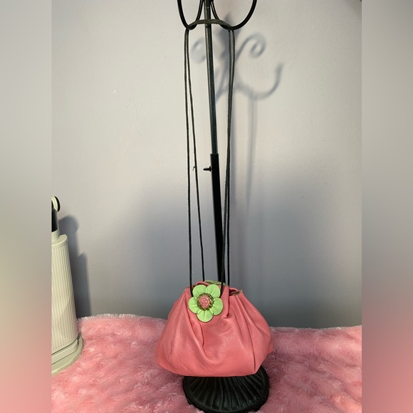 Small Leather Pouch - Picture 1 of 12